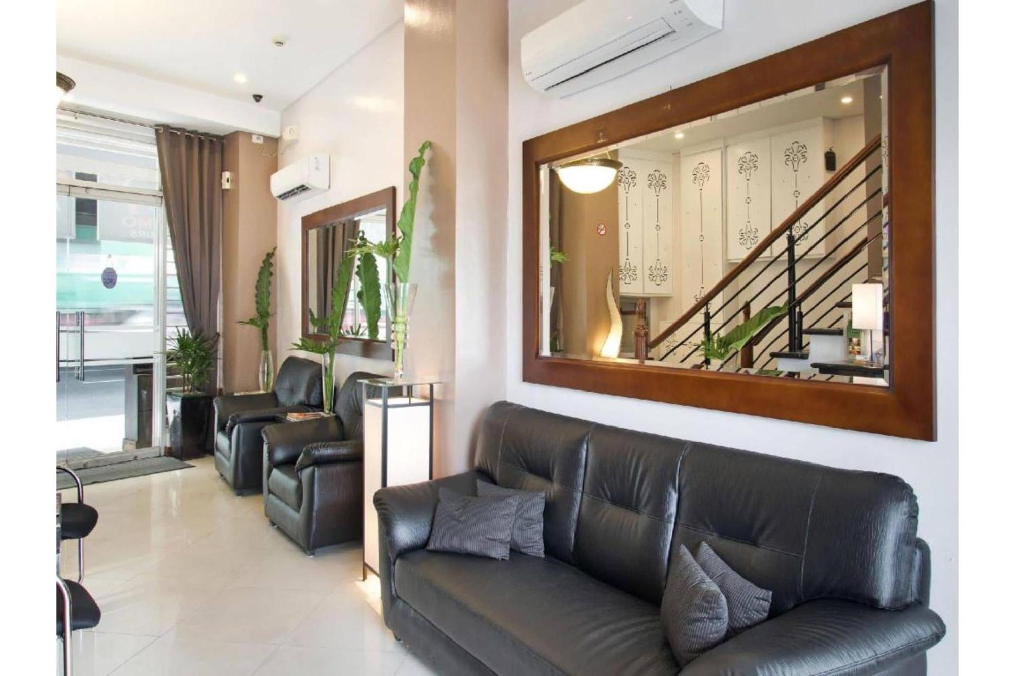 Townhouse Oak Avitel Hotel Near Osmena Highway, Pnr Pasay Station, Metro Manila 마카티 외부 사진